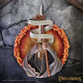 Lord of the Rings You Shall Not Pass Wall Plaque 30.4cm